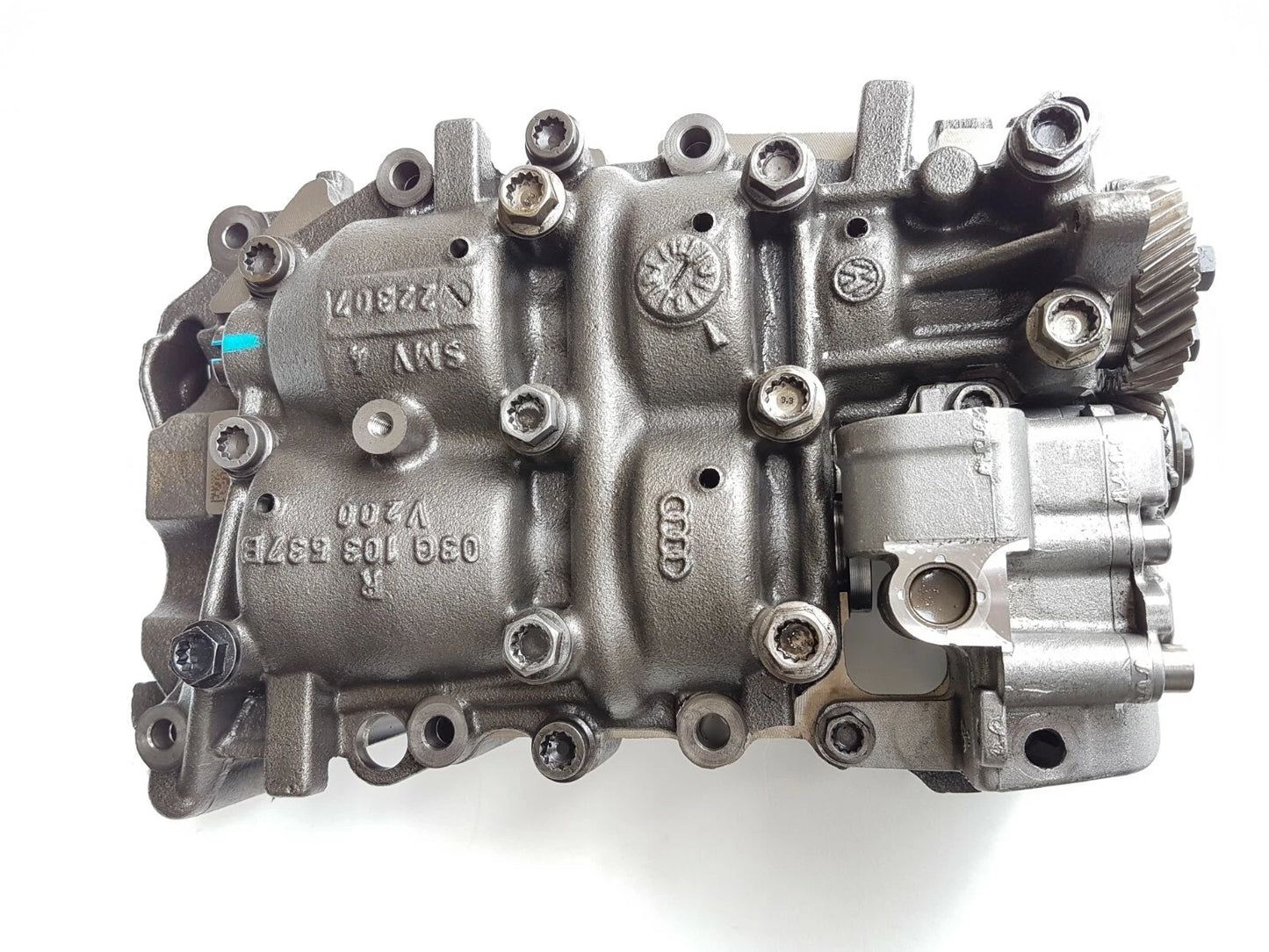 Audi A3 A4 A5 A6 Q3 Q5 TT UPGRADED OIL PUMP & BALANCE SHAFT 2.0 TDI 03G103537B