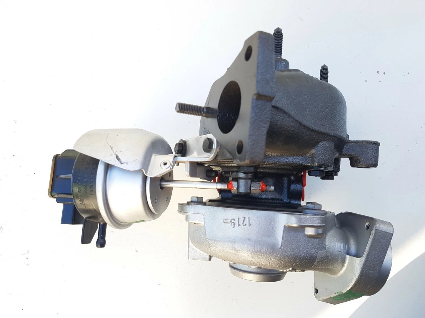 Audi 2.0TDI 143HP-105KW 03L145701D Genue Recondition Turbocharger 1 year warrant