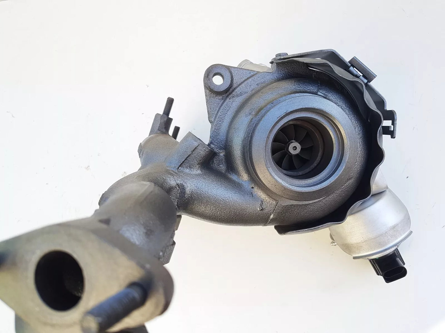 Seat 2.0TDI 143HP-105KW 03L145702M Genue Recondition Turbocharger 1 year warrant